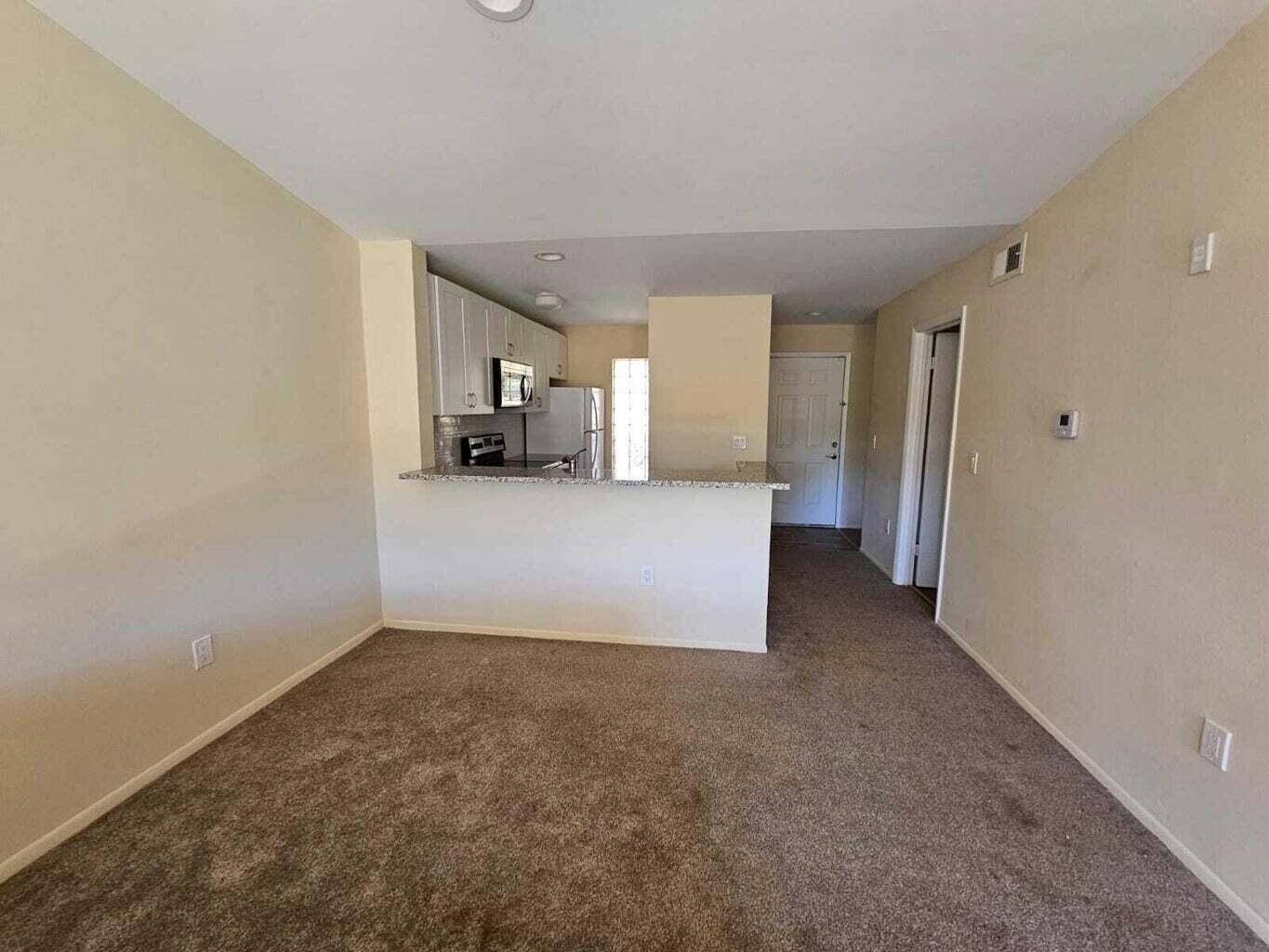 PALM LAKE CONDO - Residential Lease