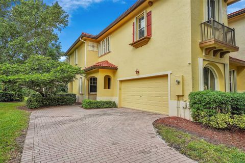 5732 NW 119th Ter Coral Springs FL 33076