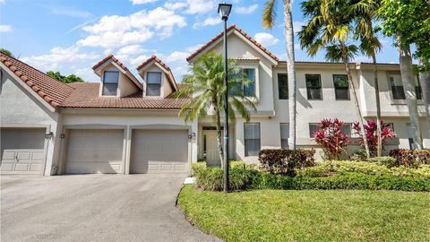 5801 Coach House Cir F Boca Raton FL 33486