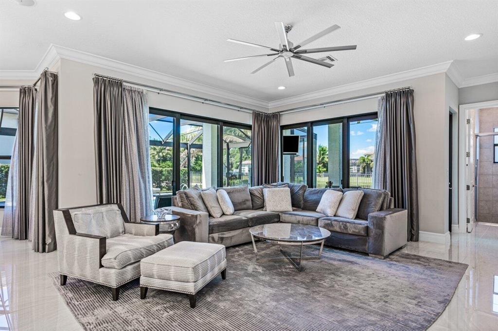 Seven Bridges - Residential