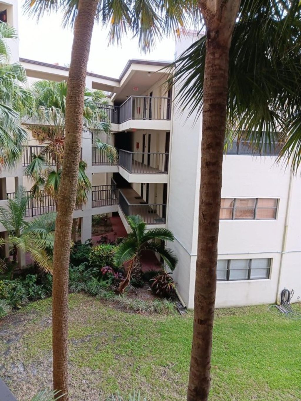 Photo of 2304 S Cypress Bend Drive #313, Pompano Beach, FL 33069 (MLS # F10490950)