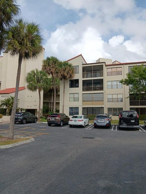 2304 S Cypress Bend Drive 313 Pompano Beach FL 33069