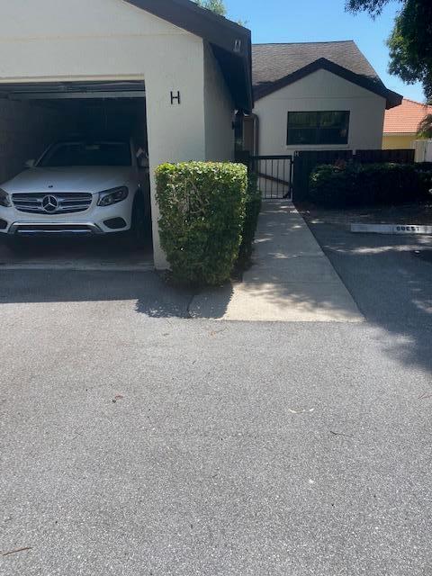 Photo of 2084 SW Silver Pine Way SW #122 H, Palm City, FL 34990 (MLS # R10708358)