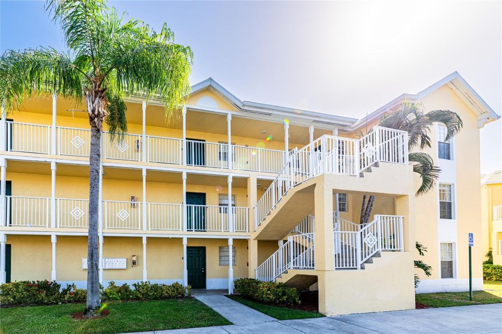 Photo of 6324 La Costa Drive #12-H, Boca Raton, FL 33433 (MLS # F10507877)