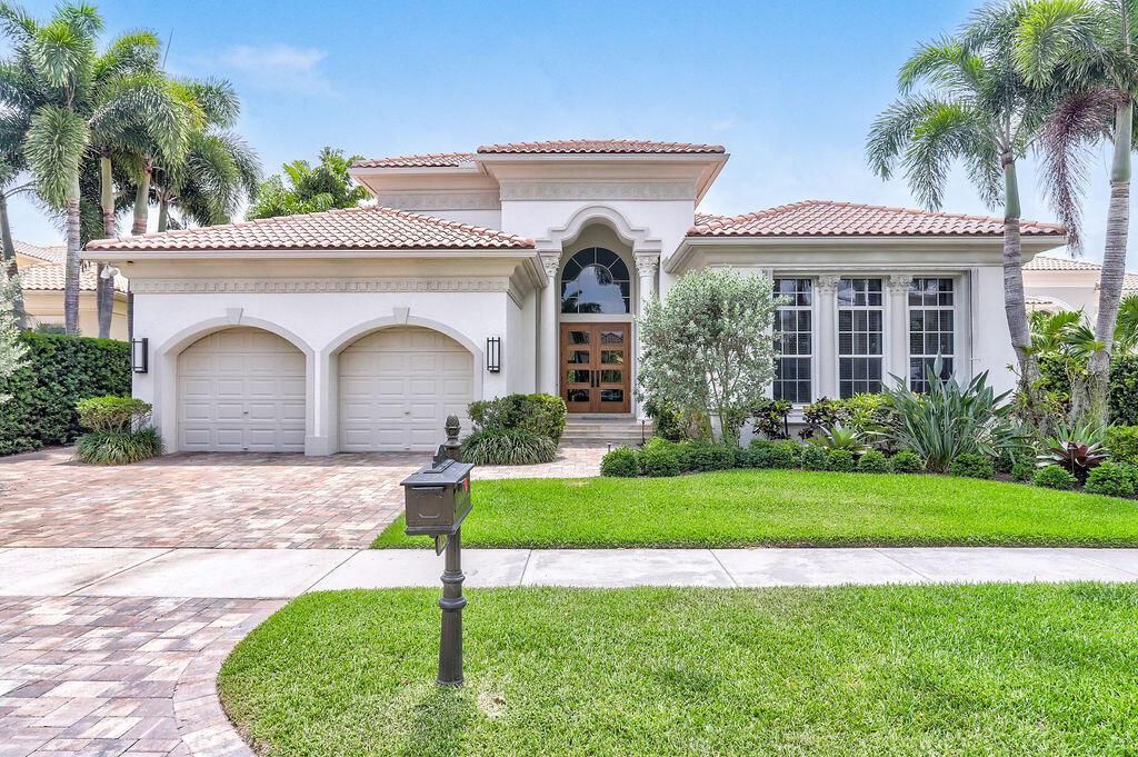 Photo of 128 Via Florenza, Palm Beach Gardens, FL 33418 (MLS # R11009269)