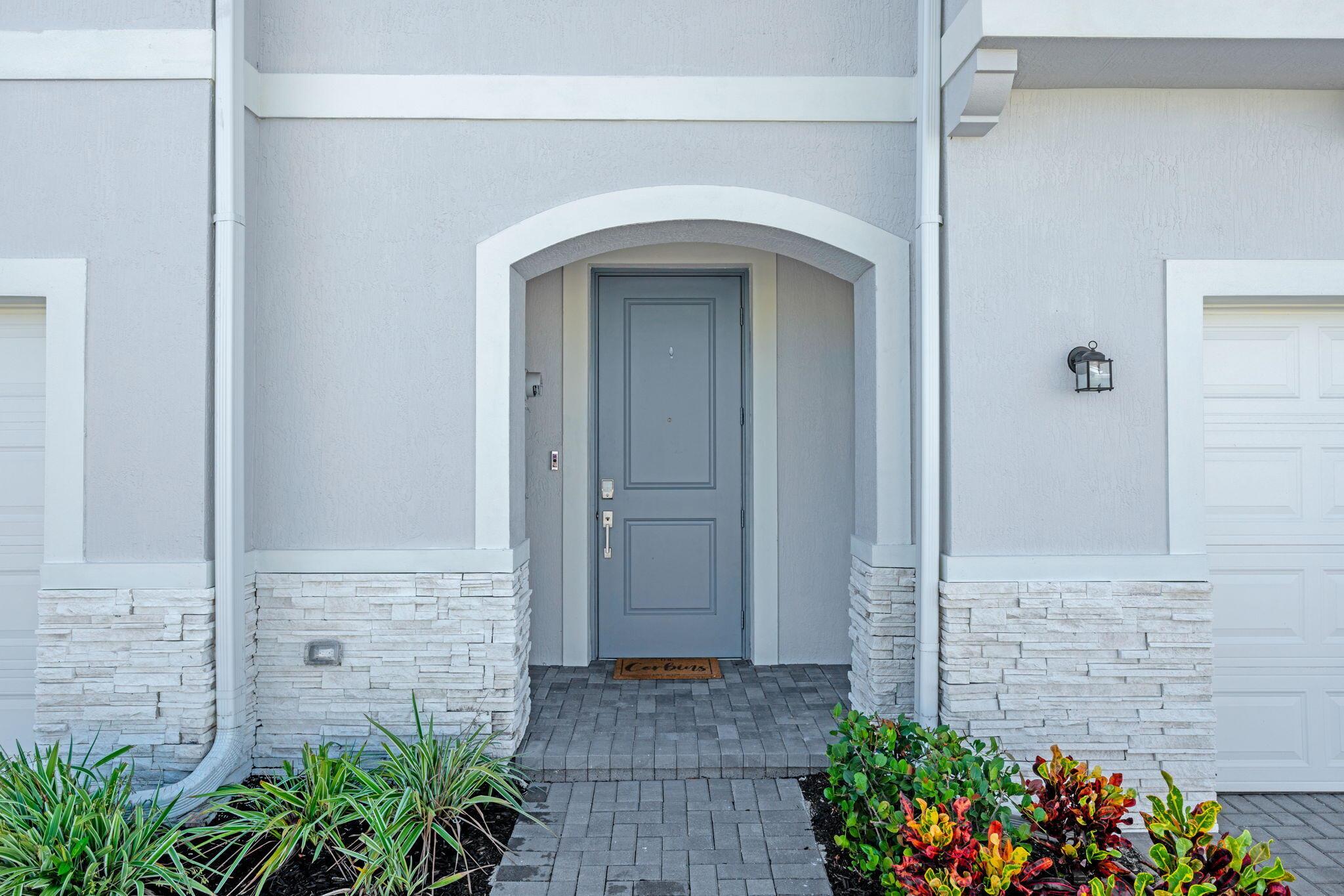 LAKESHORE AT THE FOUNTAIN - Residential Lease