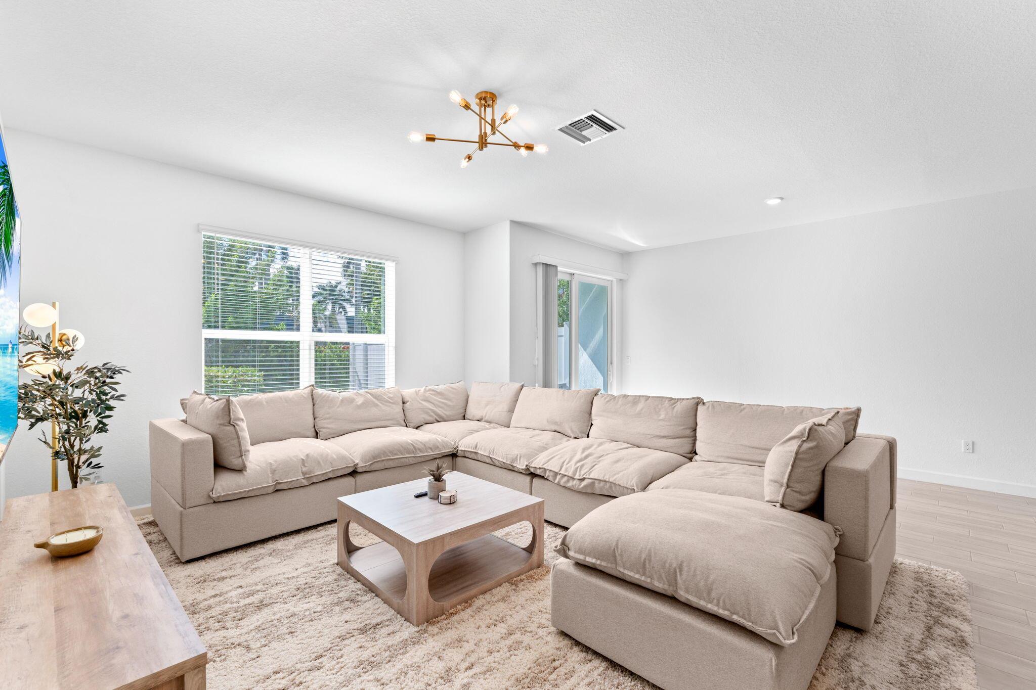 LAKESHORE AT THE FOUNTAIN - Residential Lease
