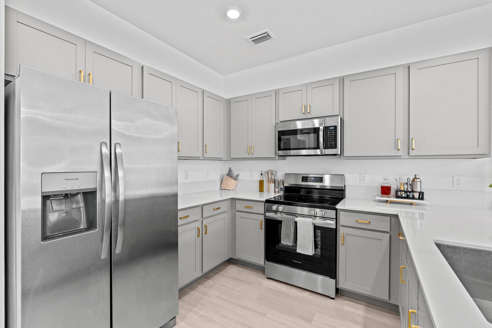 LAKESHORE AT THE FOUNTAIN - Residential Lease