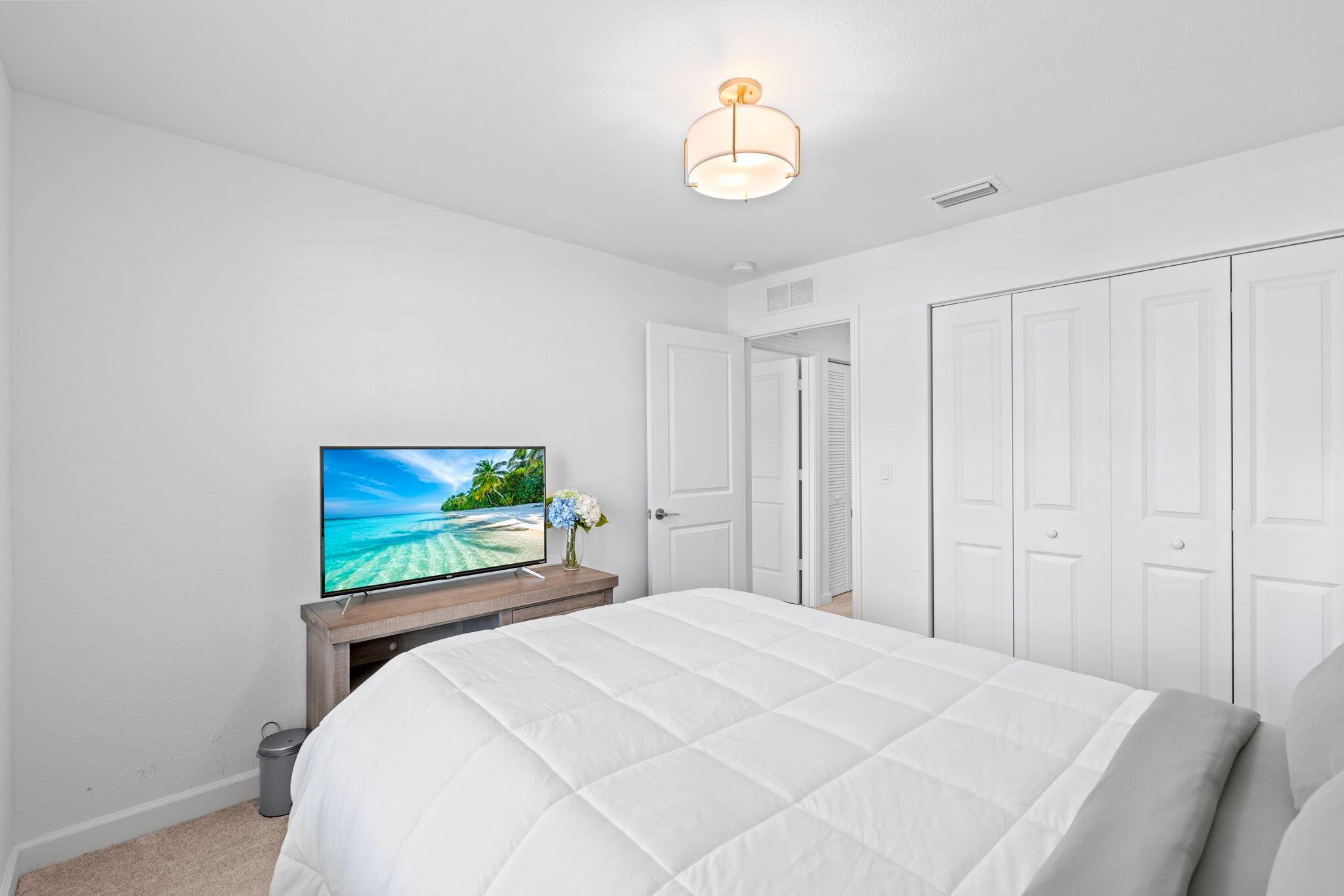 LAKESHORE AT THE FOUNTAIN - Residential Lease