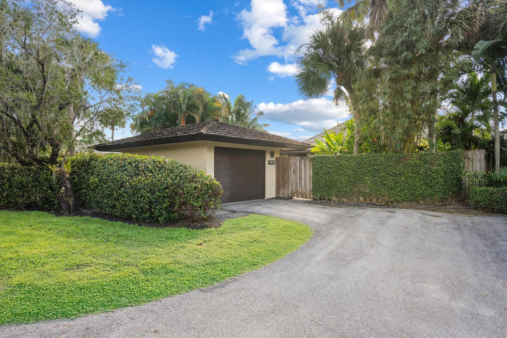 11814 Rene Lacoste Place