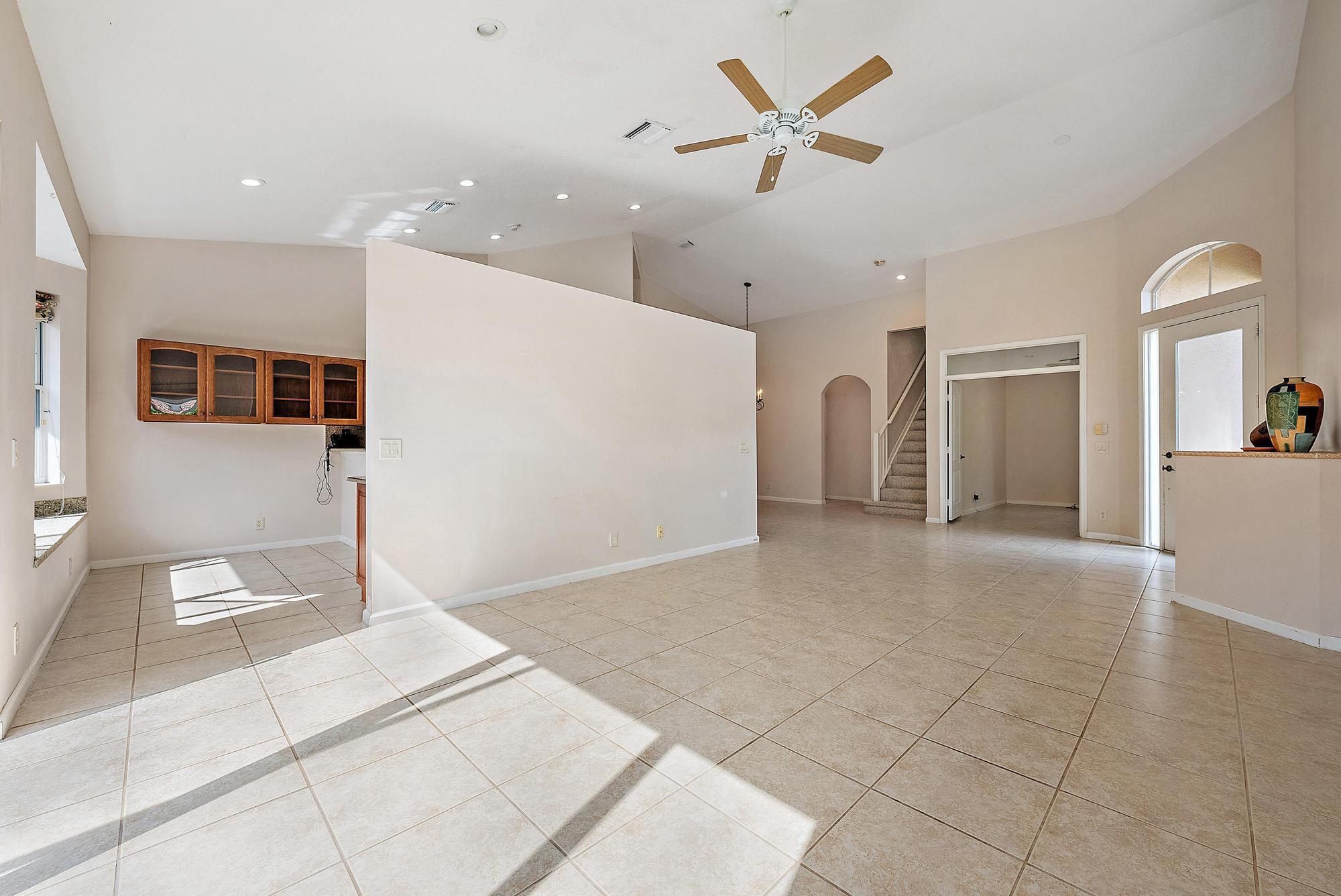 8150 Sandpiper Way