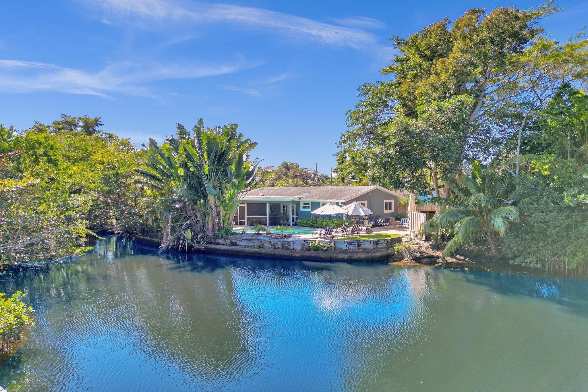 3294 NW 6th Ave