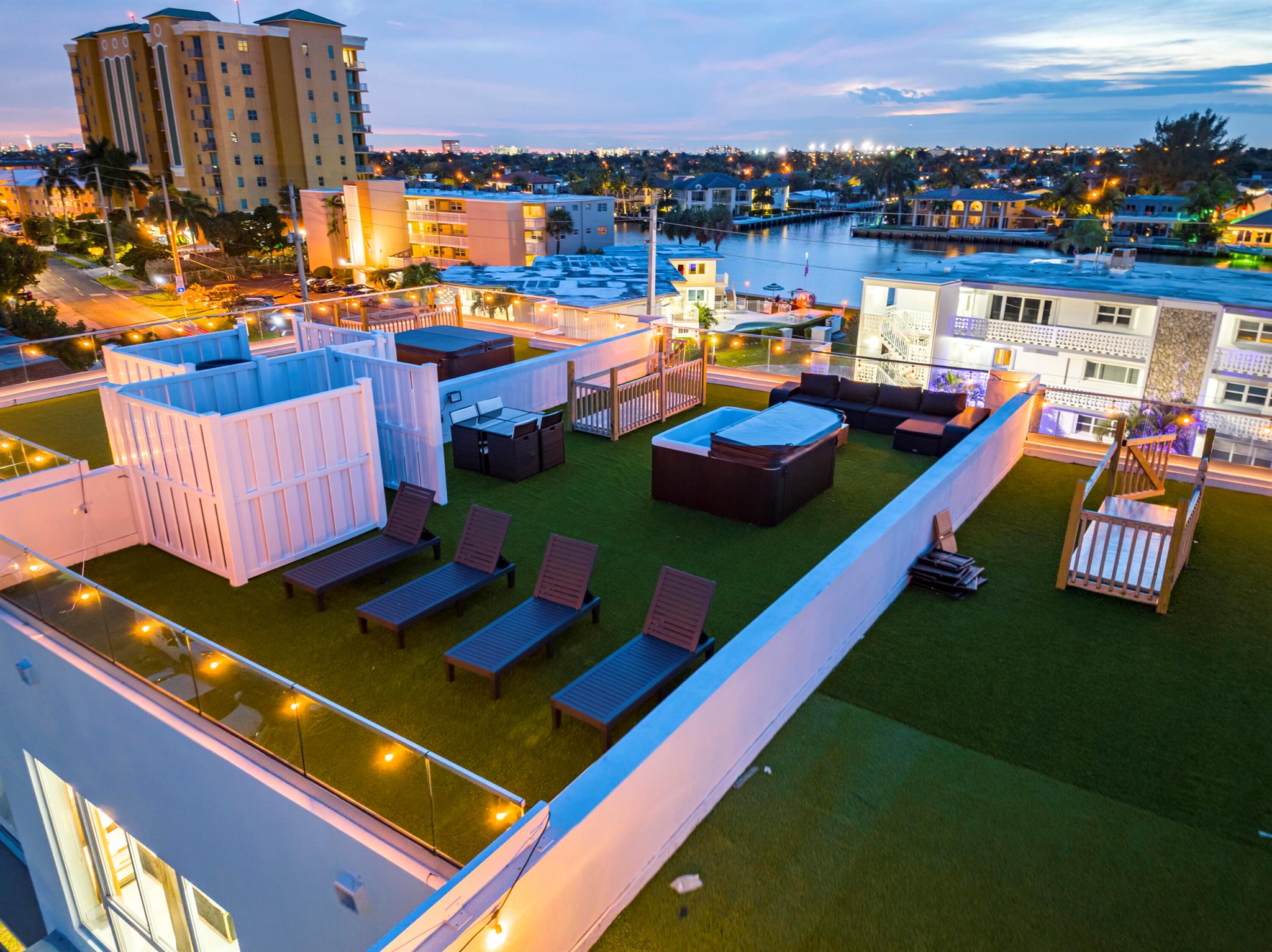 POMPANO BY THE SEA - Residential Income