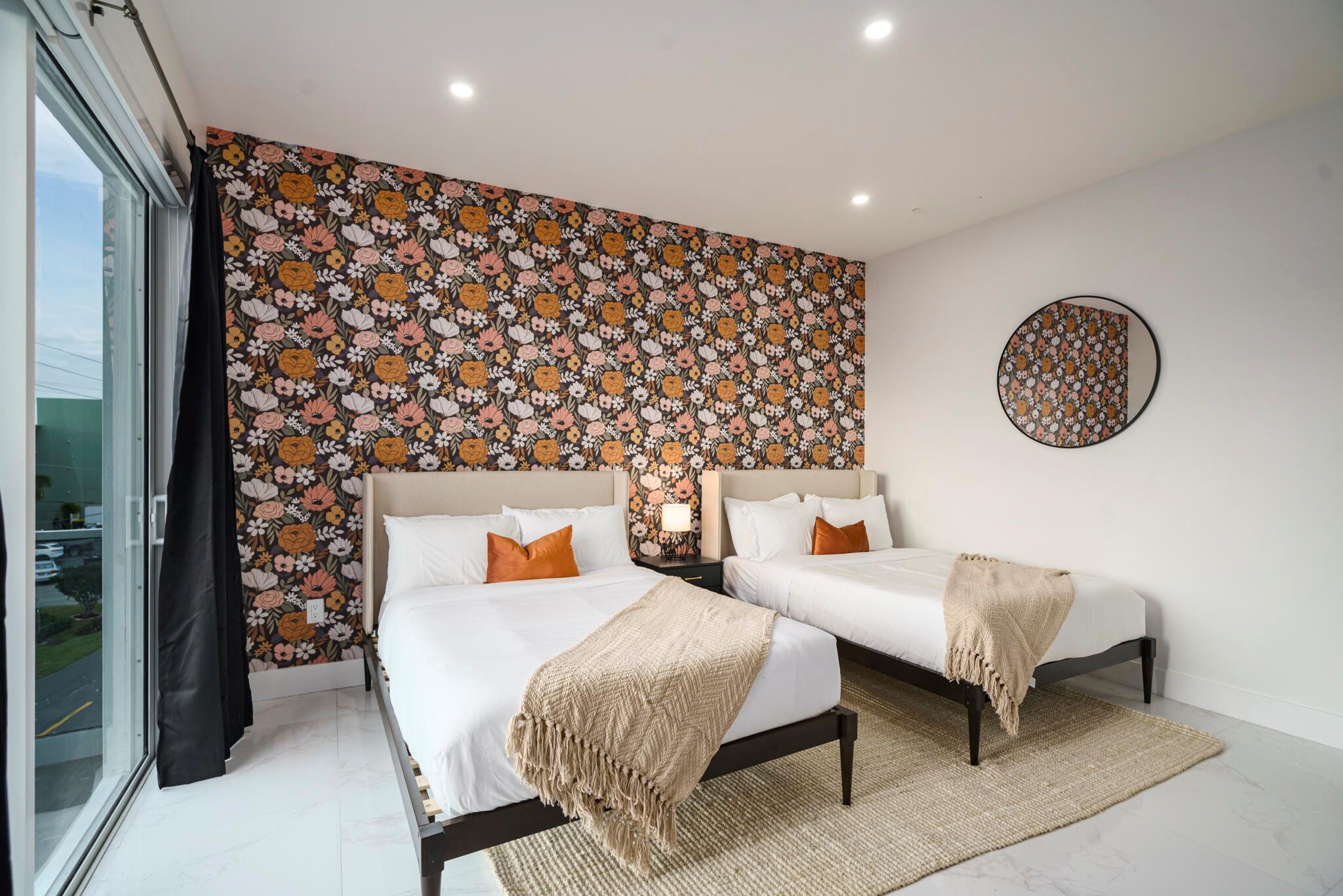 POMPANO BY THE SEA - Residential Income