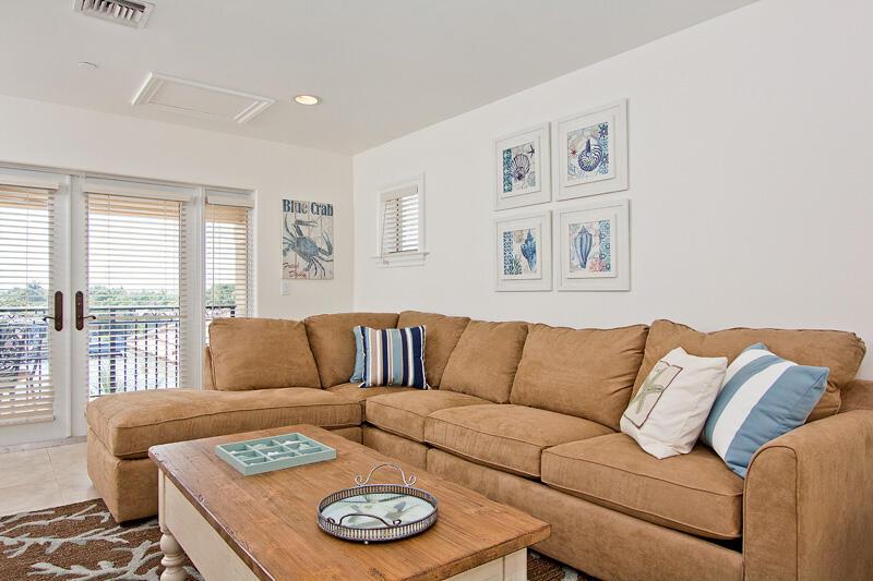 POINSETTIA GARDENS 29-32 - Residential