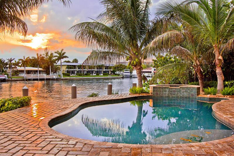 POINSETTIA GARDENS 29-32 - Residential