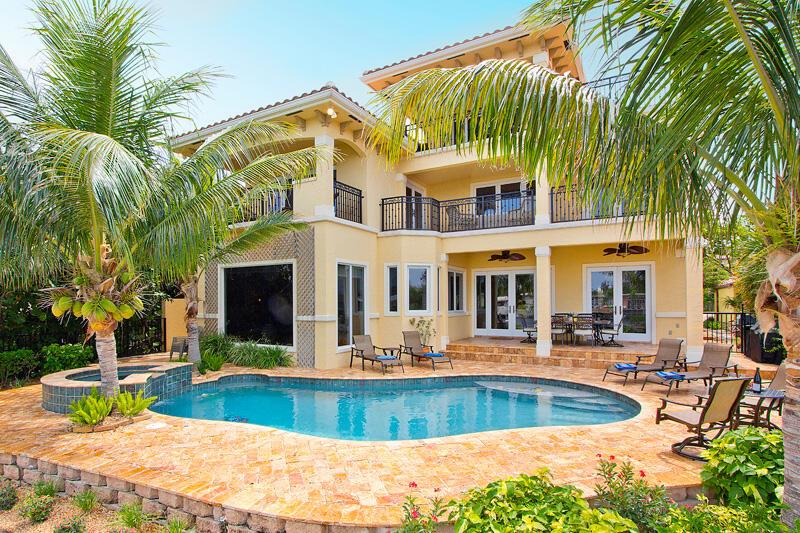 POINSETTIA GARDENS 29-32 - Residential