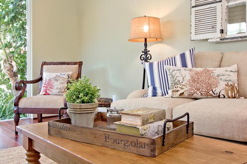 POINSETTIA GARDENS 29-32 - Residential