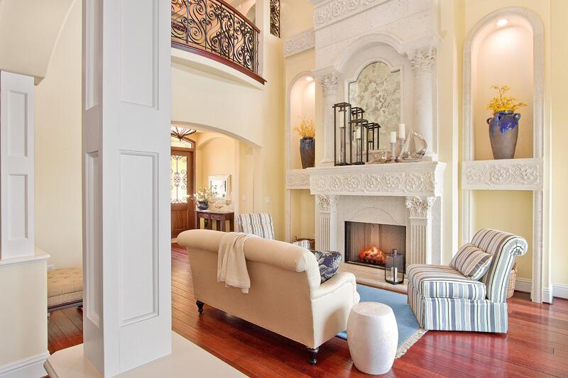 POINSETTIA GARDENS 29-32 - Residential