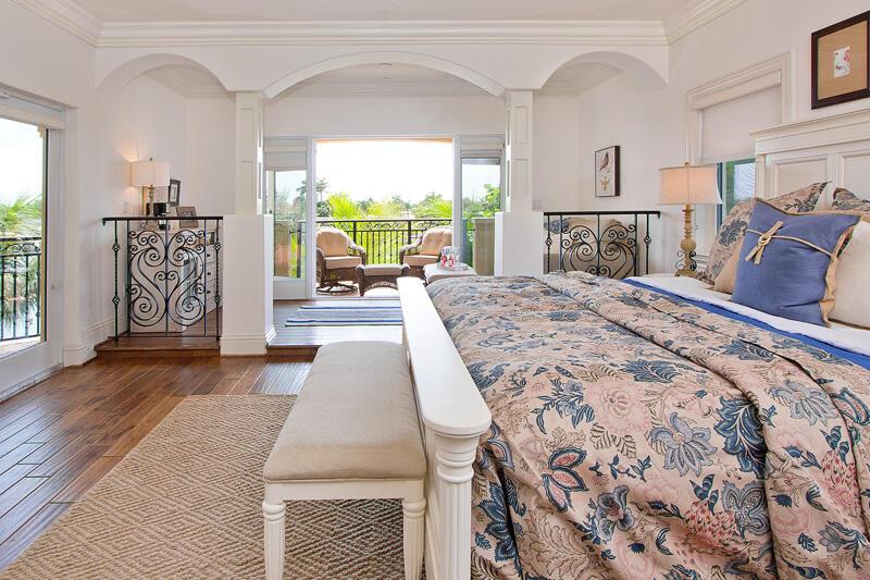 POINSETTIA GARDENS 29-32 - Residential