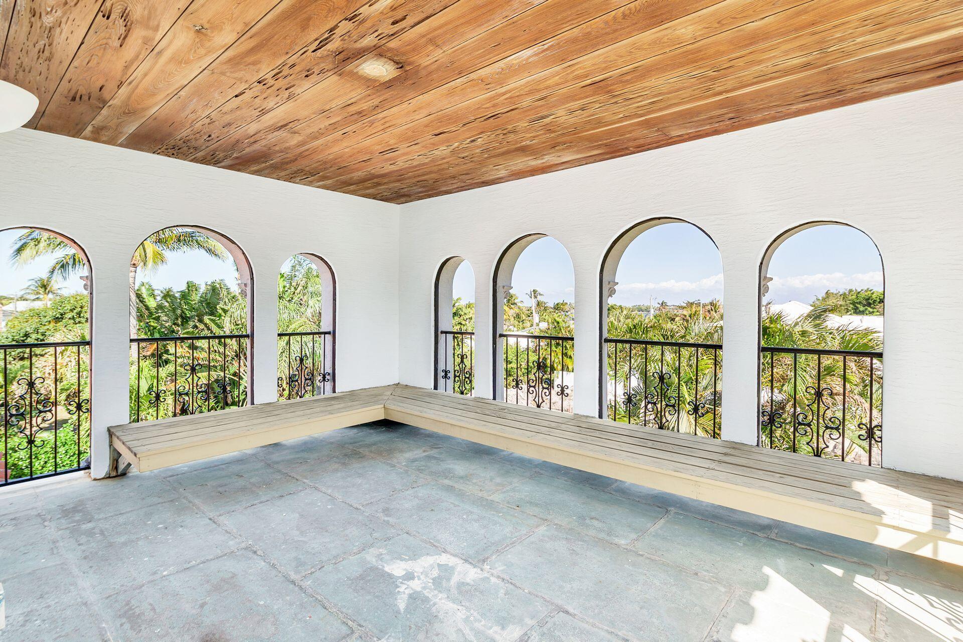 ELLAMAR - Residential