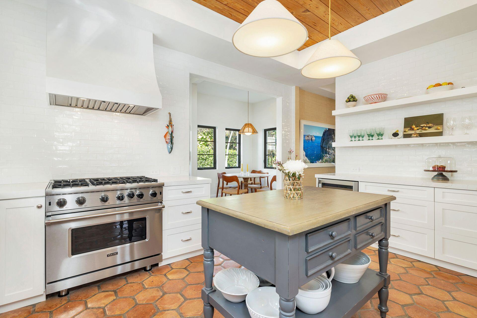 ELLAMAR - Residential