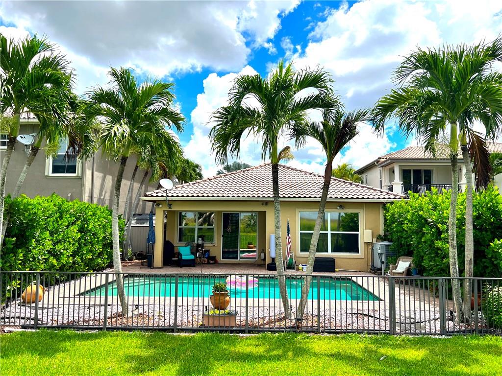 Heron Bay Six 167-16 B - Residential