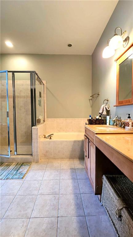 Heron Bay Six 167-16 B - Residential