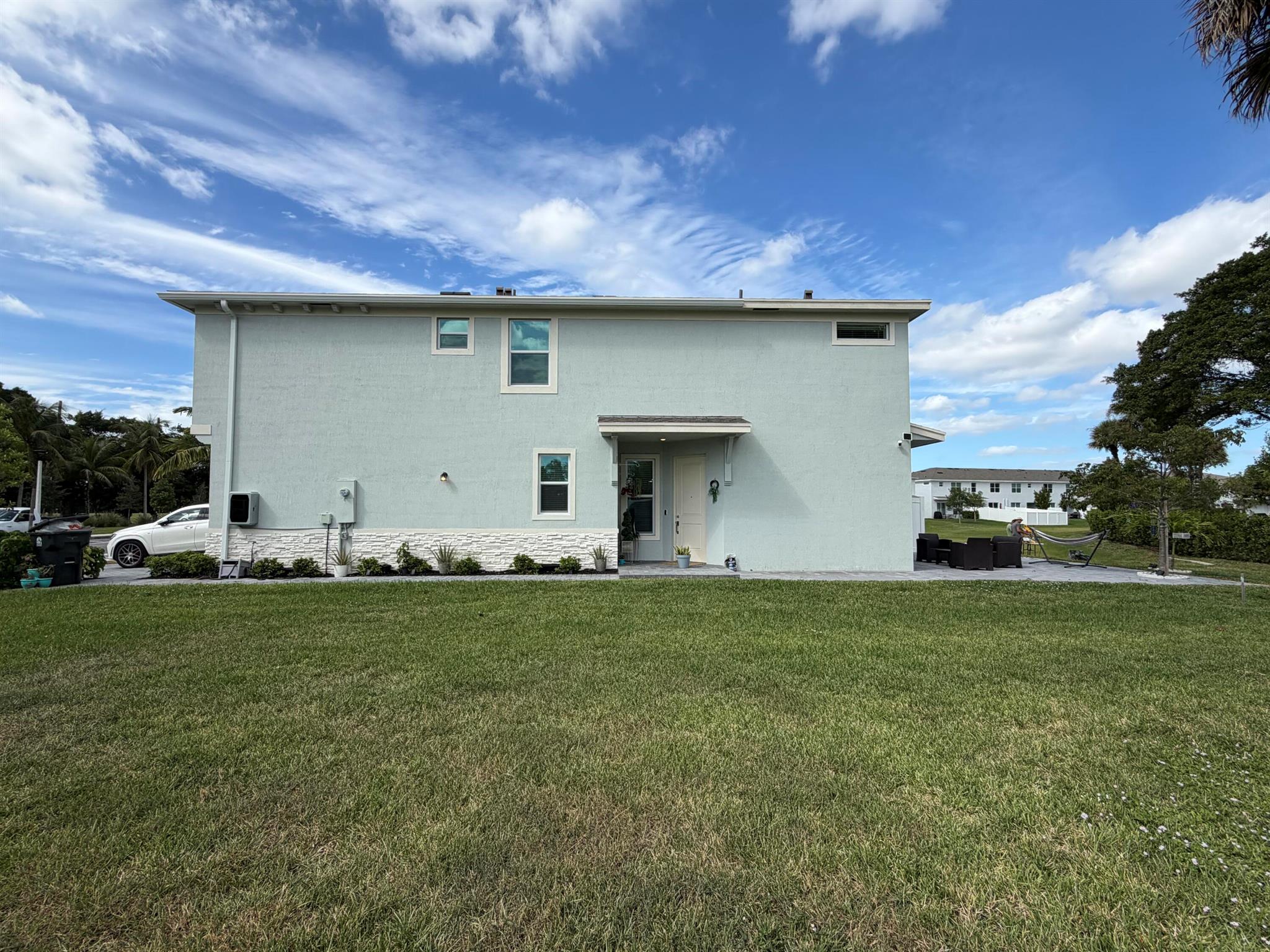 LAKESHORE AT THE FOUNTAIN - Residential Lease