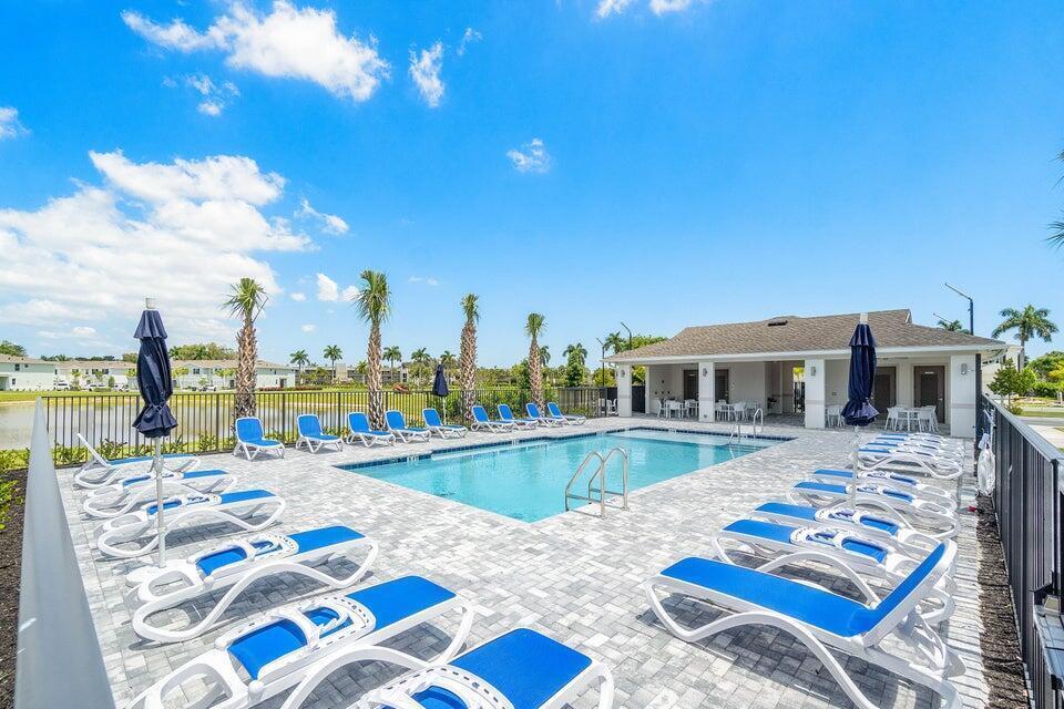 LAKESHORE AT THE FOUNTAIN - Residential Lease