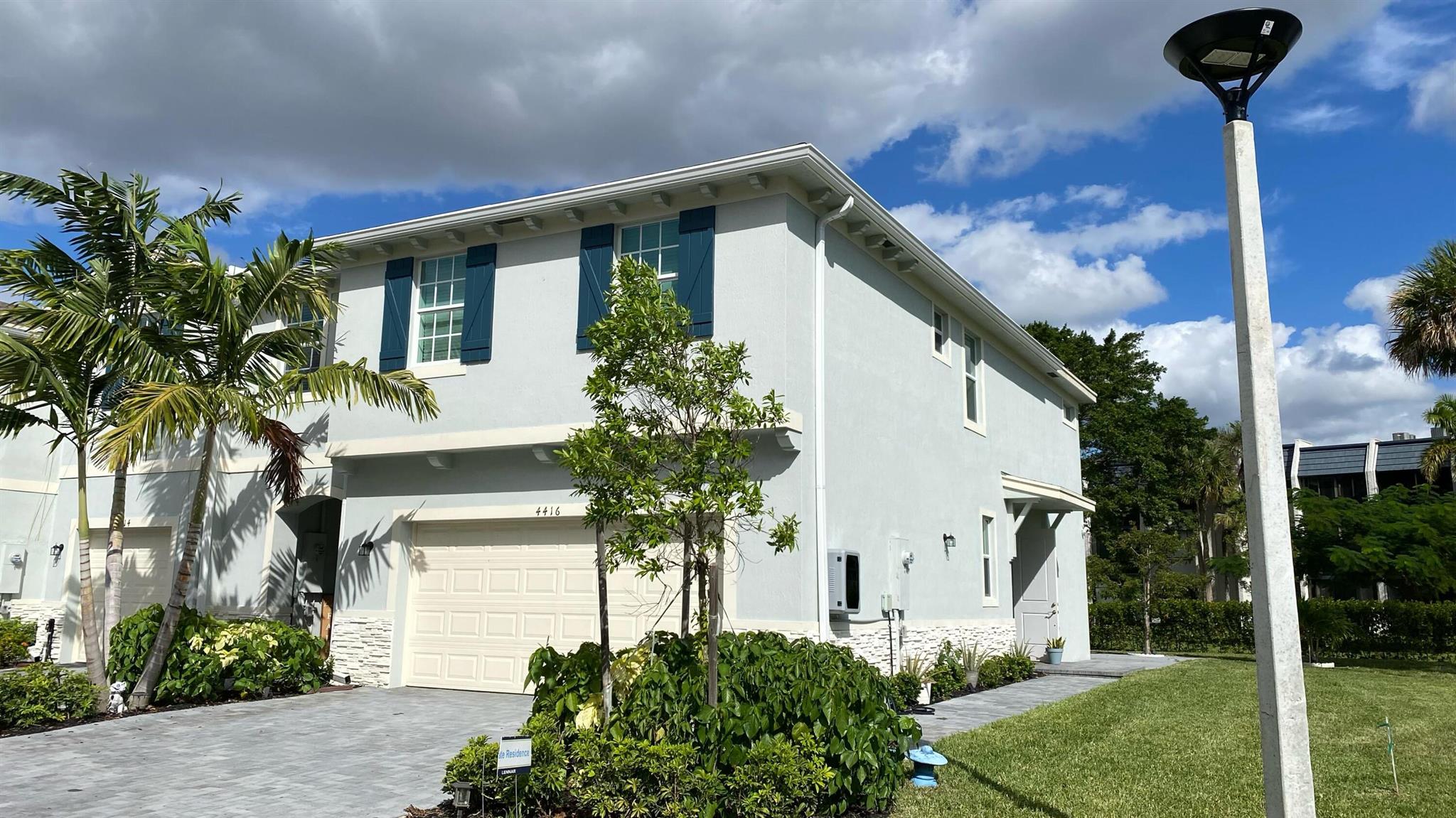 LAKESHORE AT THE FOUNTAIN - Residential Lease