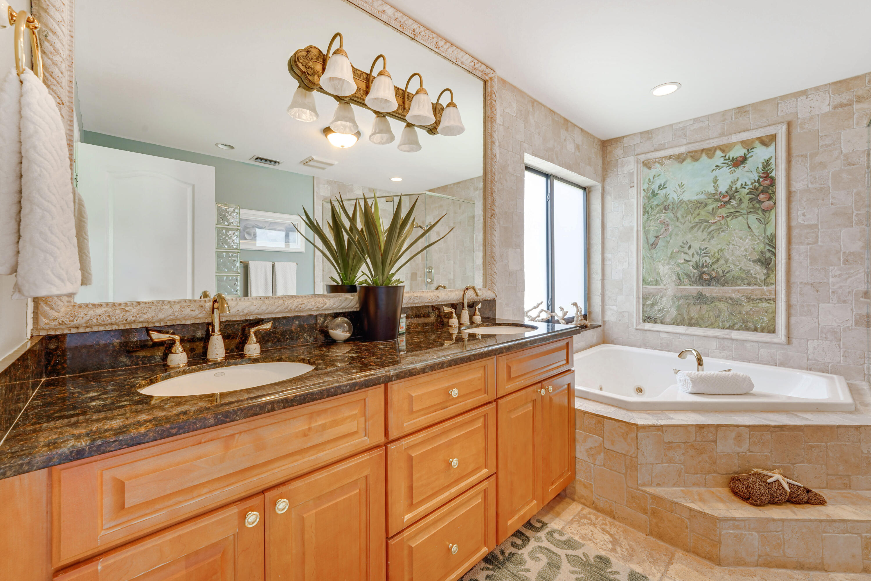 VENETIAN ISLES 3RD SEC - Residential