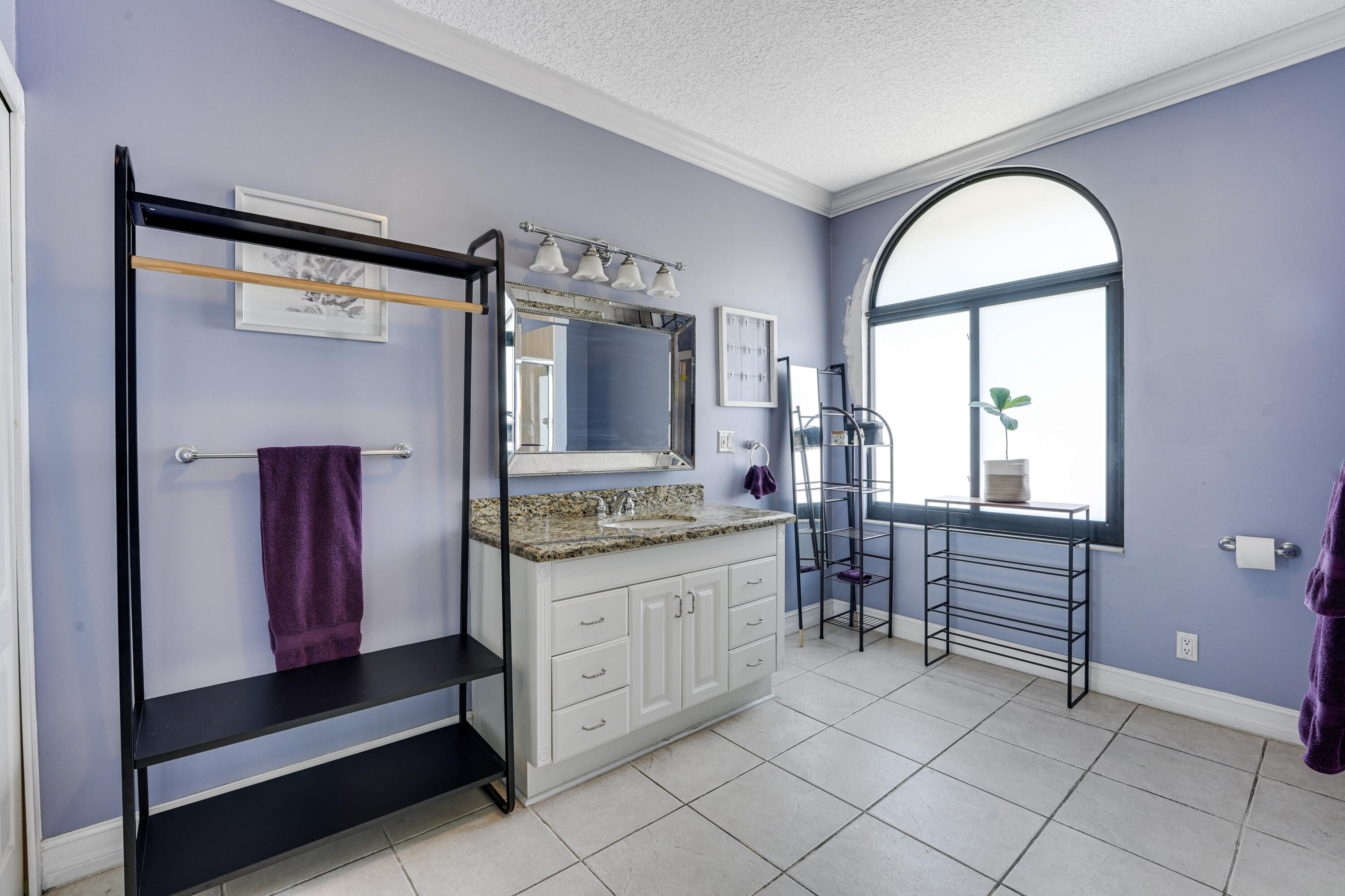 VENETIAN ISLES 3RD SEC - Residential