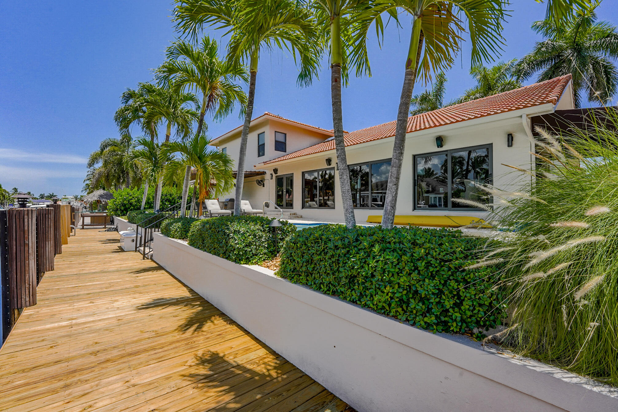 VENETIAN ISLES 3RD SEC - Residential