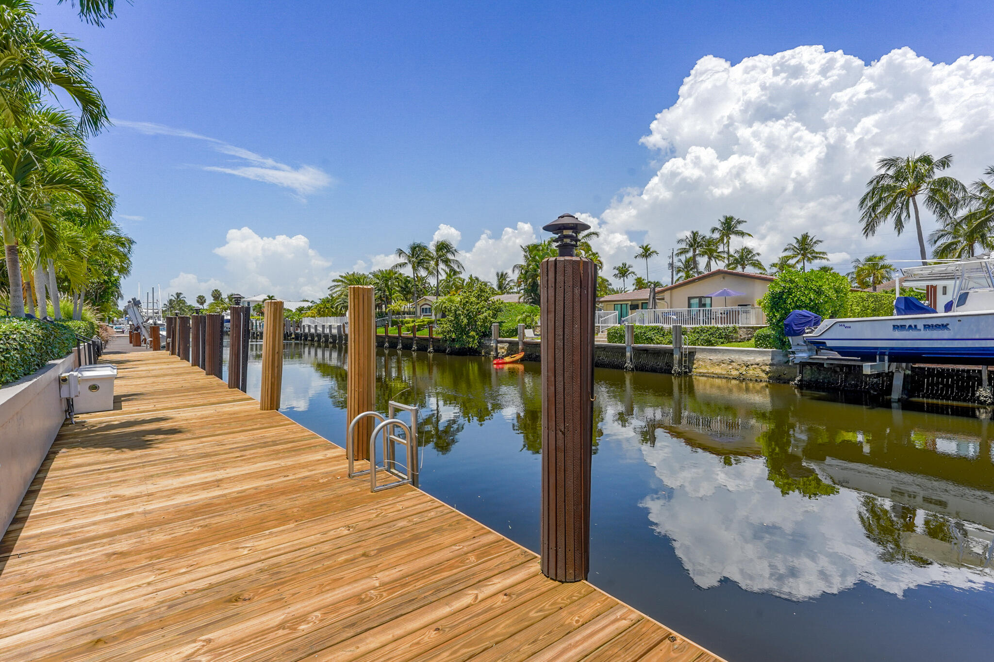 VENETIAN ISLES 3RD SEC - Residential