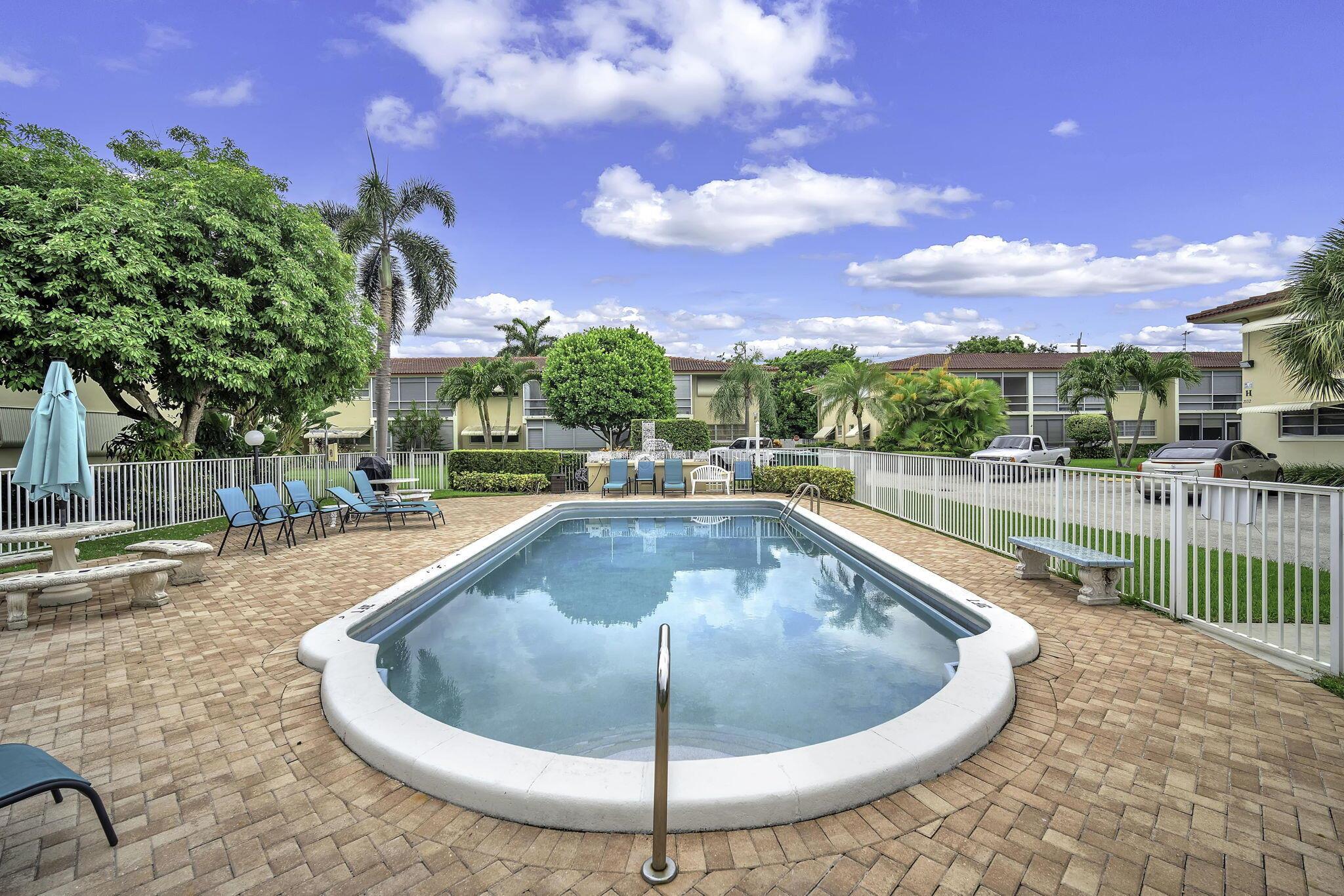 LIGHTHOUSE TERRACE CO-OP - Residential