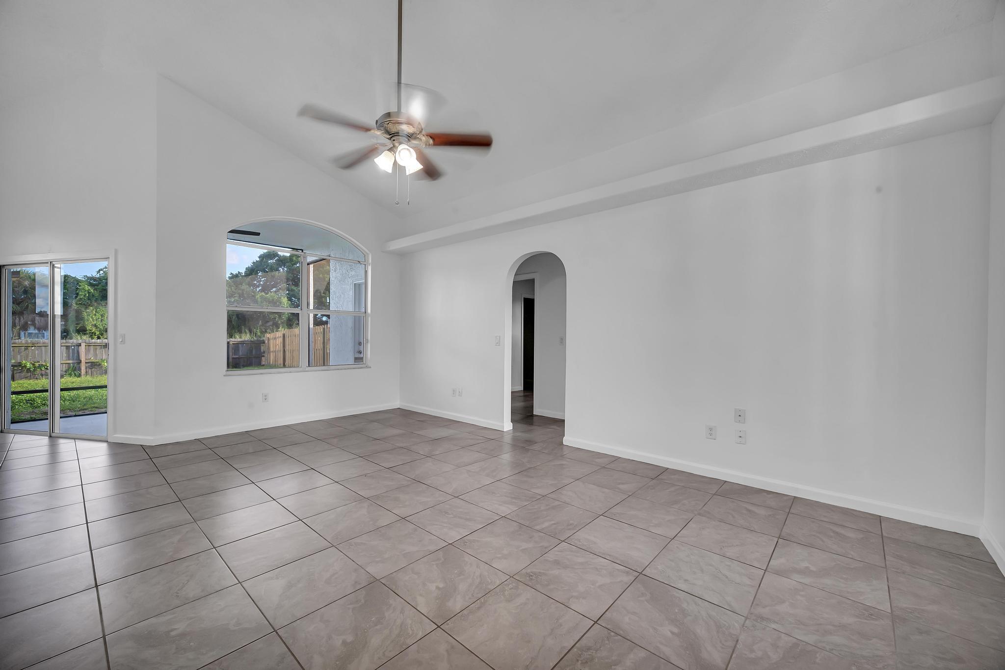 PORT ST LUCIE SECTION 9 - Residential Lease