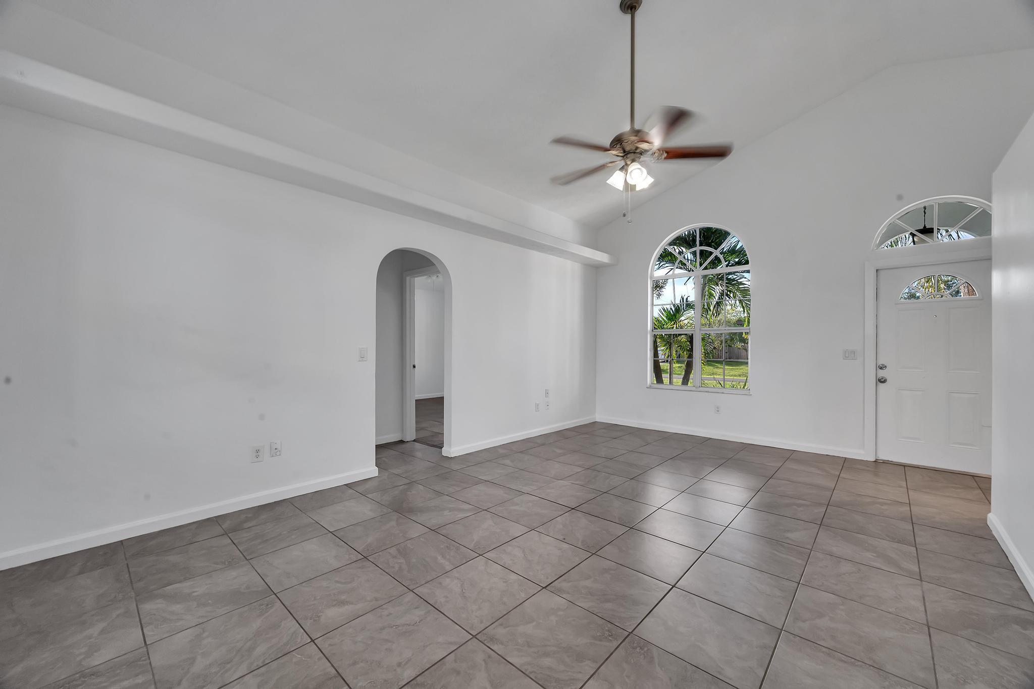 PORT ST LUCIE SECTION 9 - Residential Lease