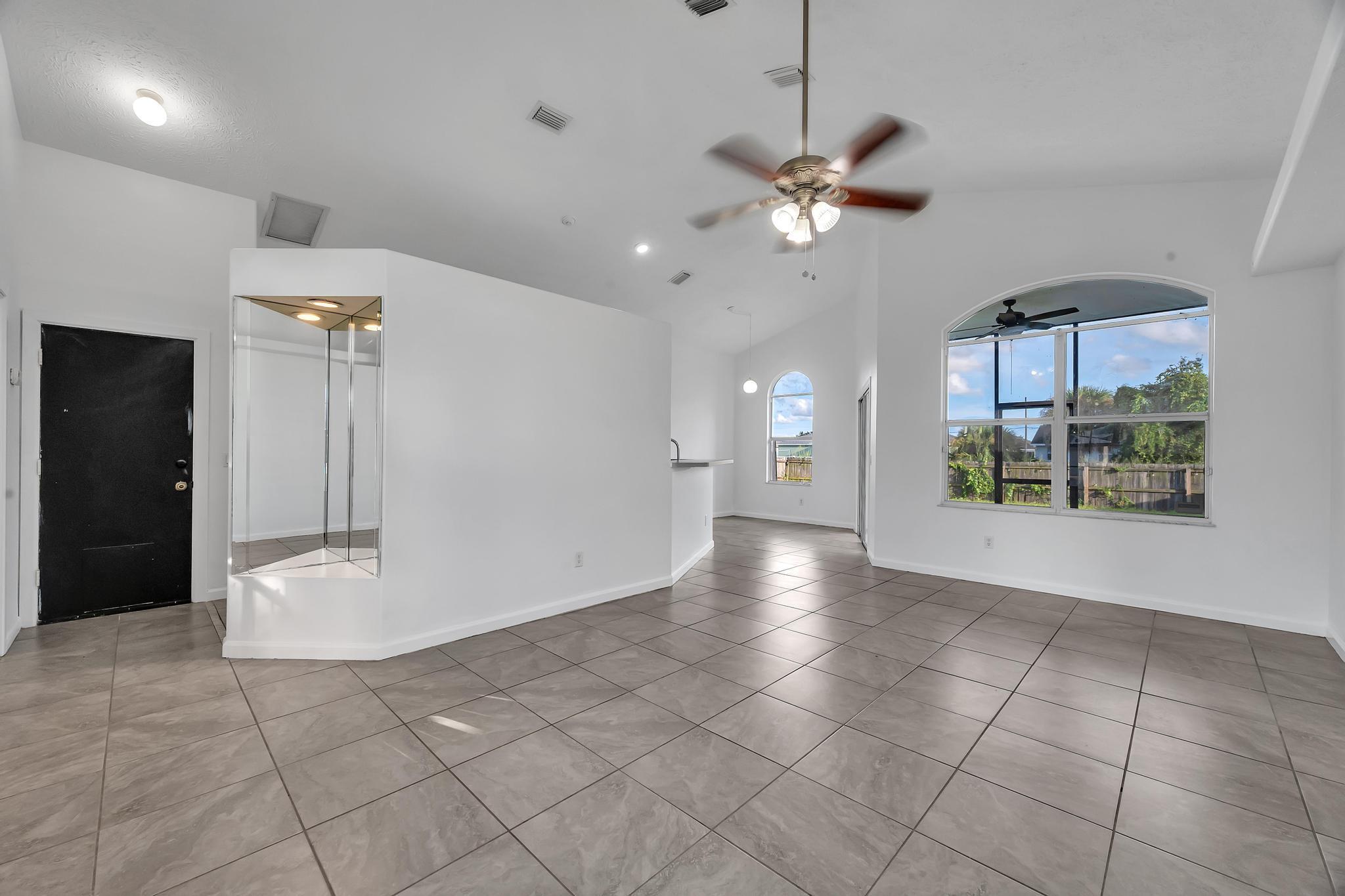 PORT ST LUCIE SECTION 9 - Residential Lease