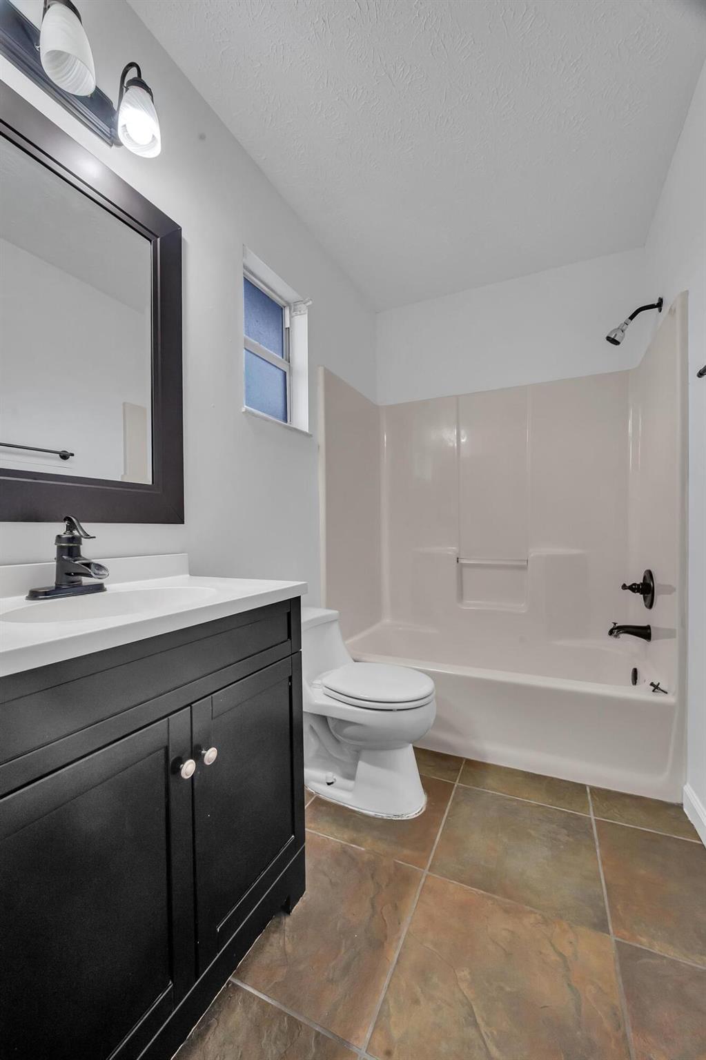 PORT ST LUCIE SECTION 9 - Residential Lease