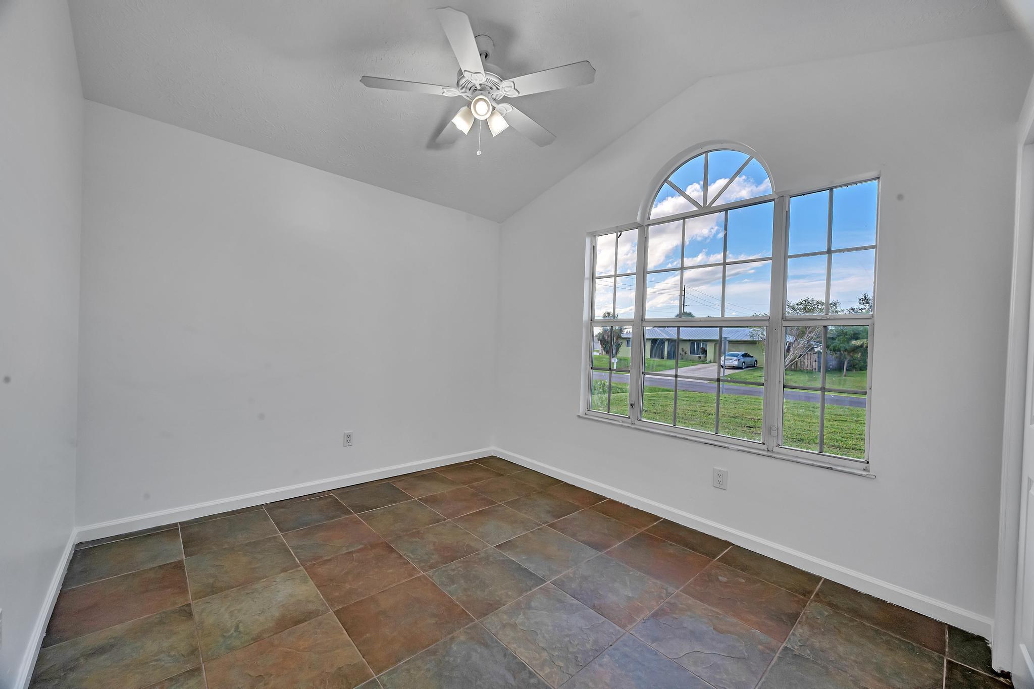 PORT ST LUCIE SECTION 9 - Residential Lease