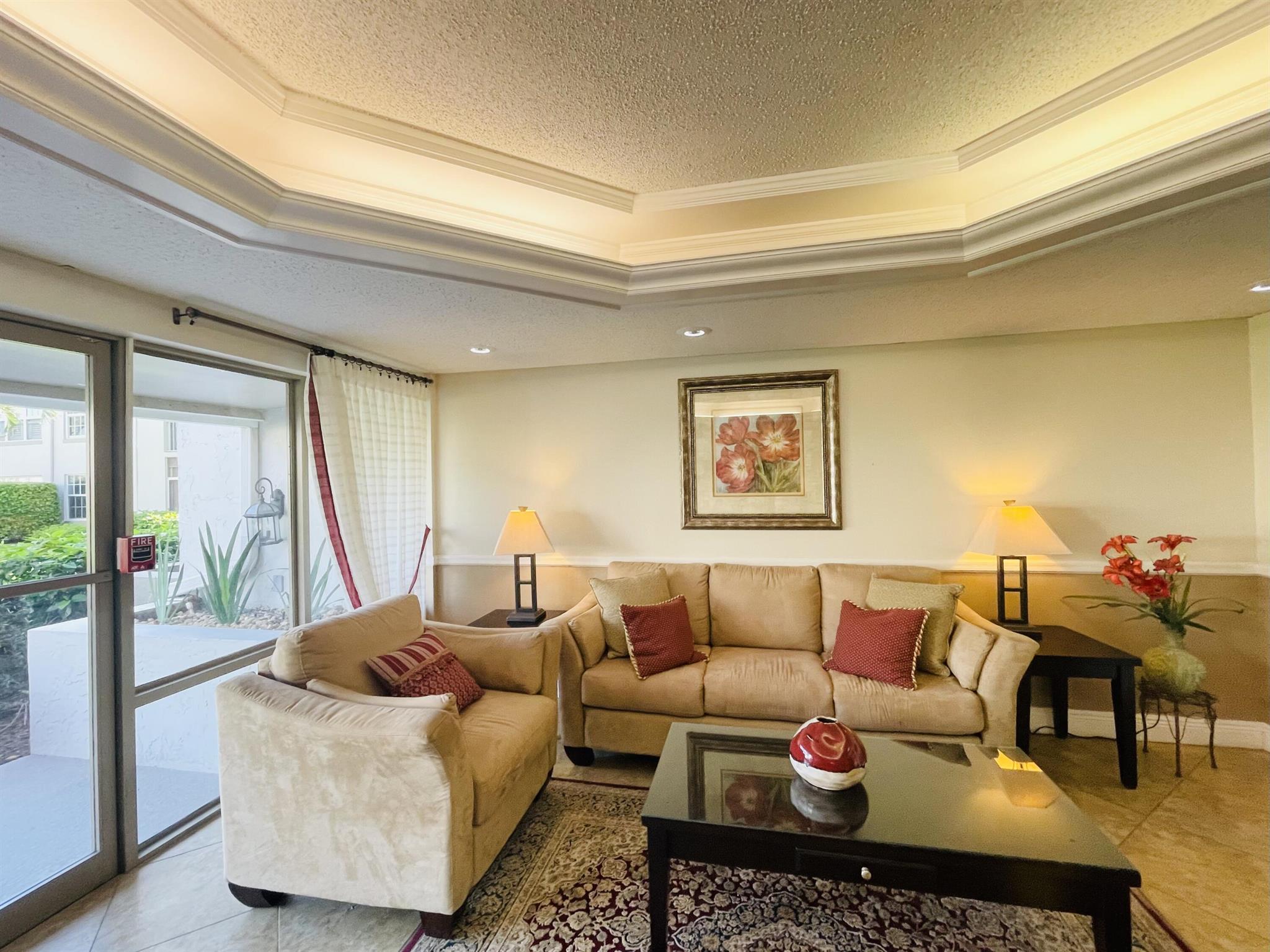 TIERRA DEL SOL CONDO - Residential