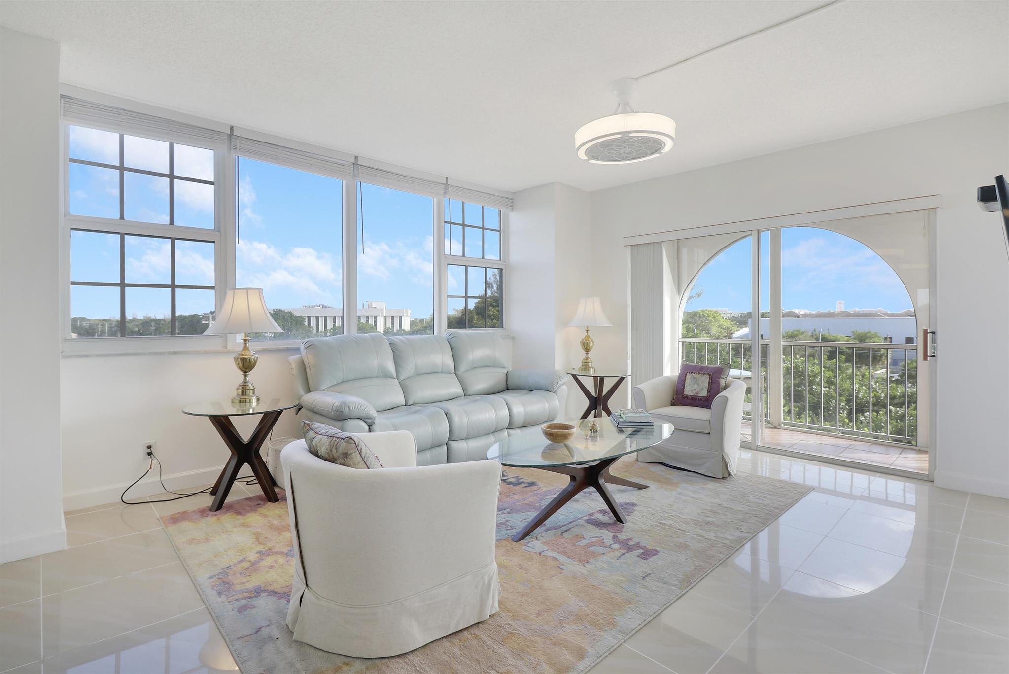 TIERRA DEL SOL CONDO - Residential