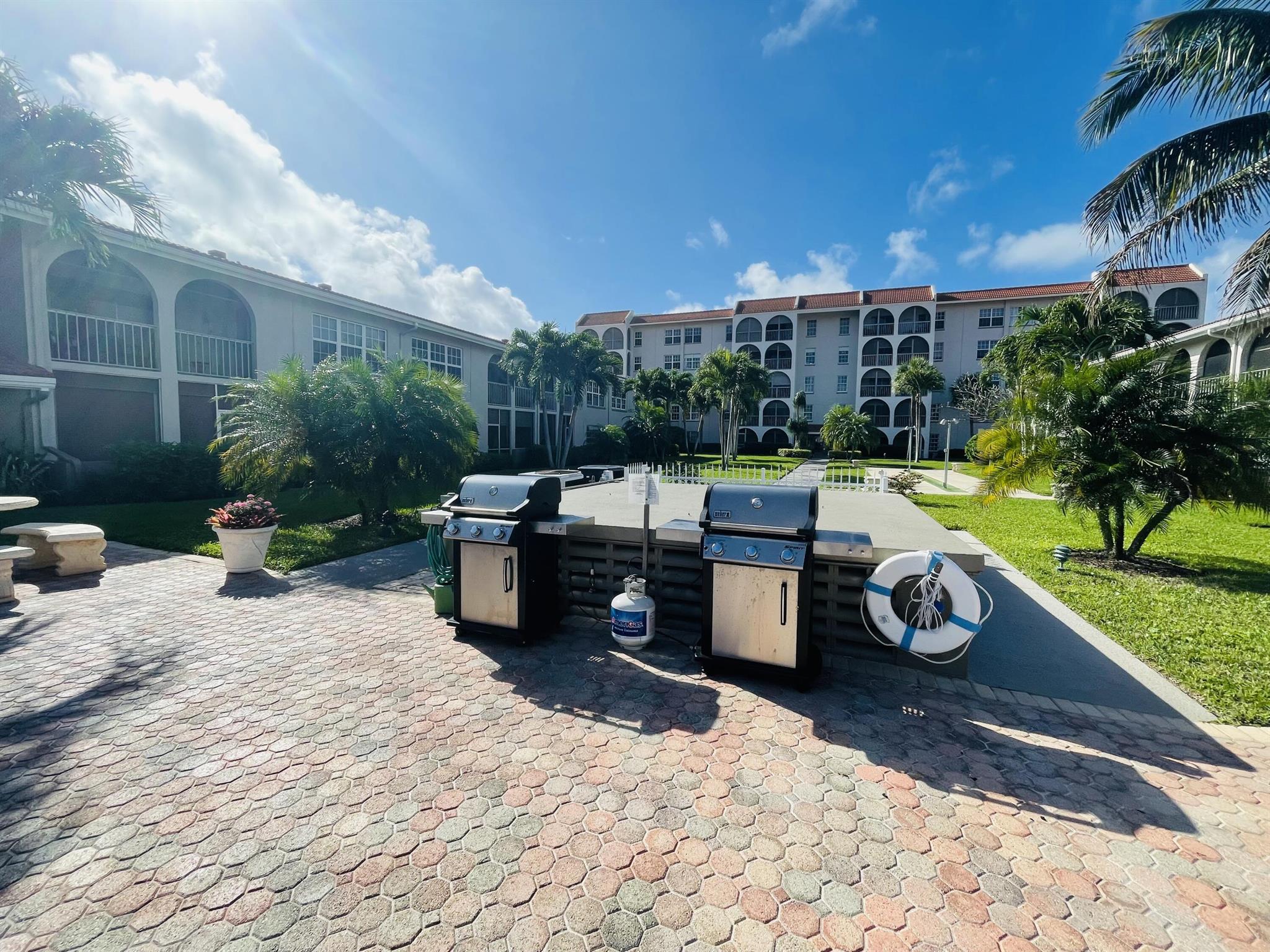 TIERRA DEL SOL CONDO - Residential