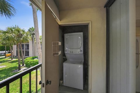 Tiny photo for 5370 Las Verdes Circle #219, Delray Beach, FL 33484 (MLS # B26017082)