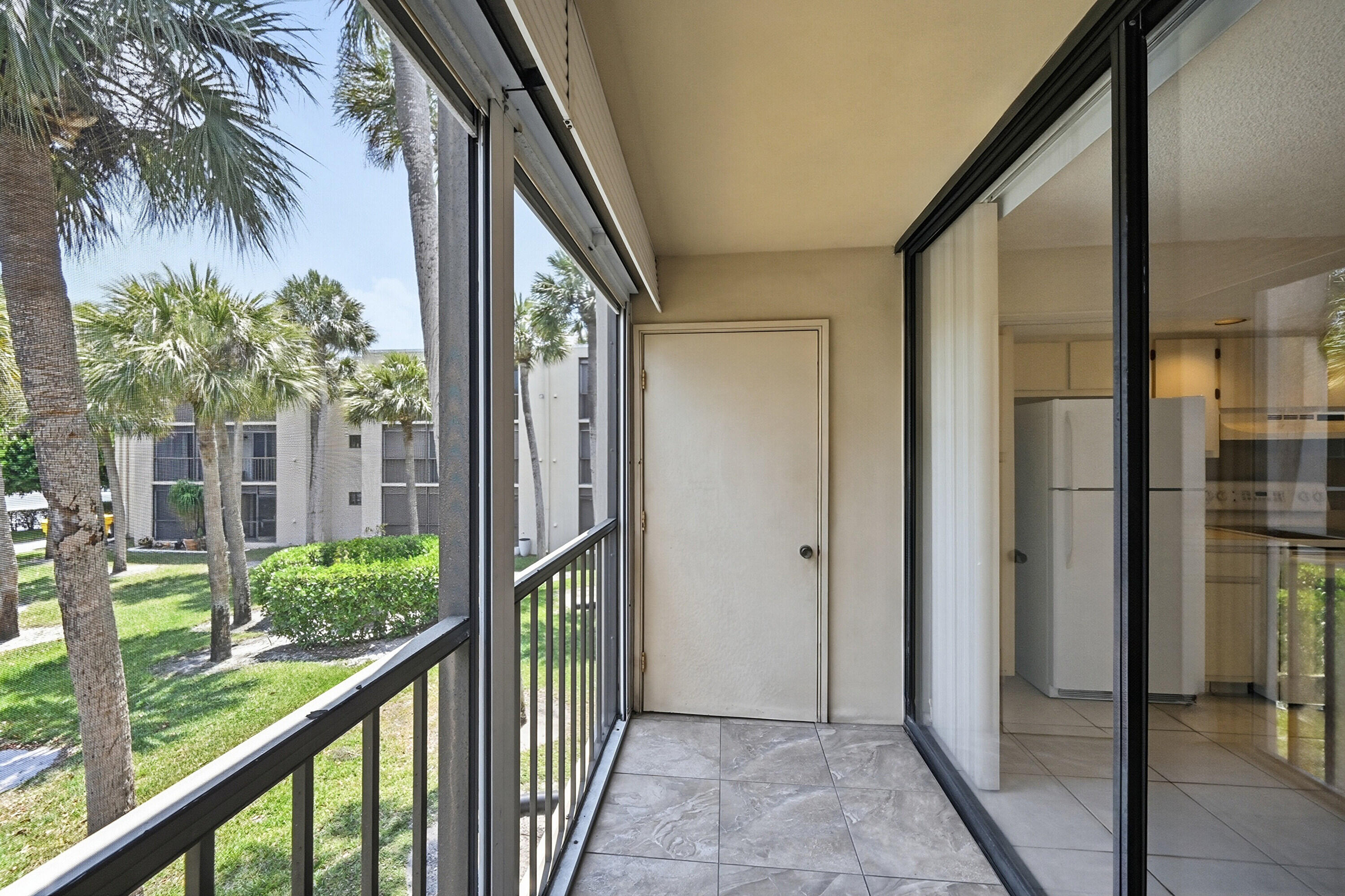 5370 Las Verdes Circle 219