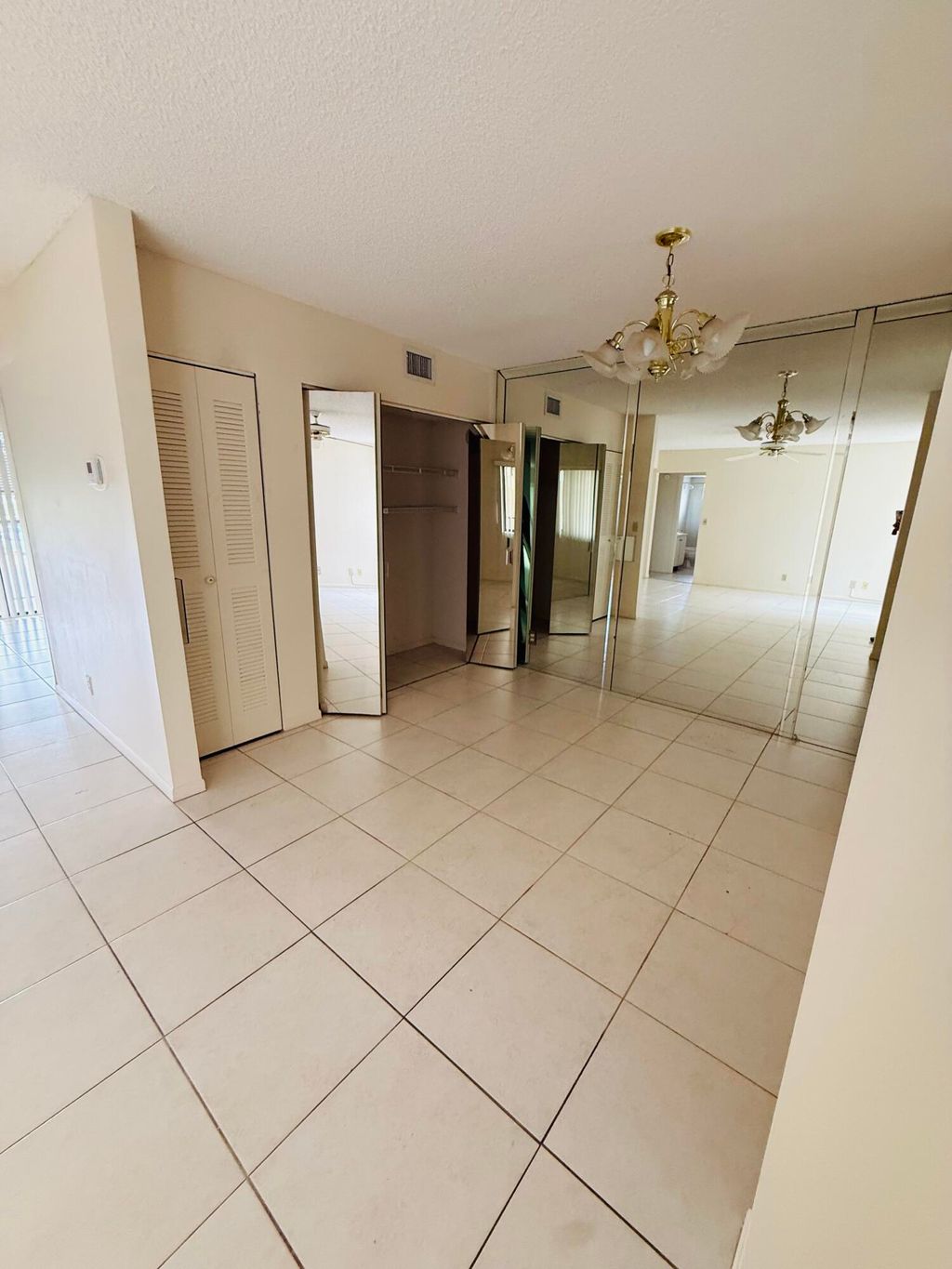 Photo of 5370 Las Verdes Circle, Delray Beach, FL 33484 (MLS # B26017082)
