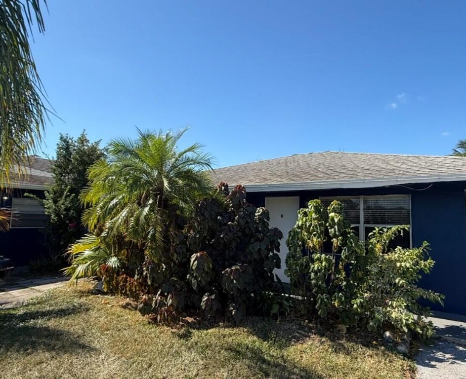 BOWERS PARK - Residential Lease