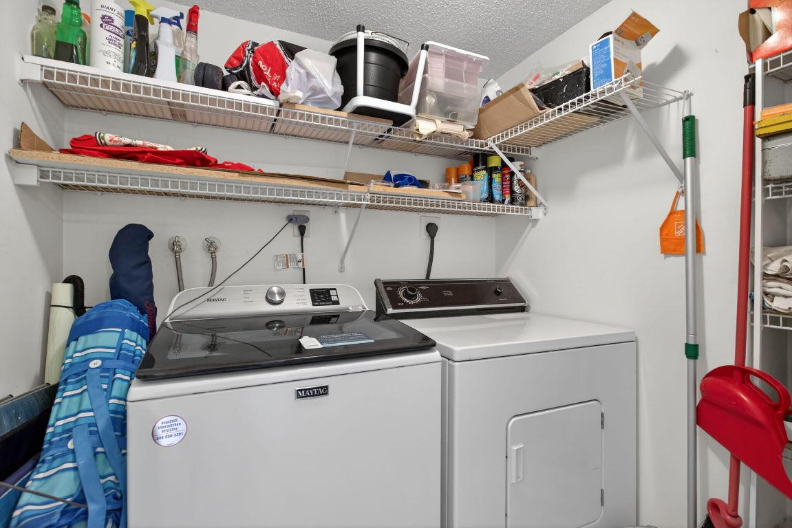 CYPRESS BEND CONDOMINIUM VII - Residential