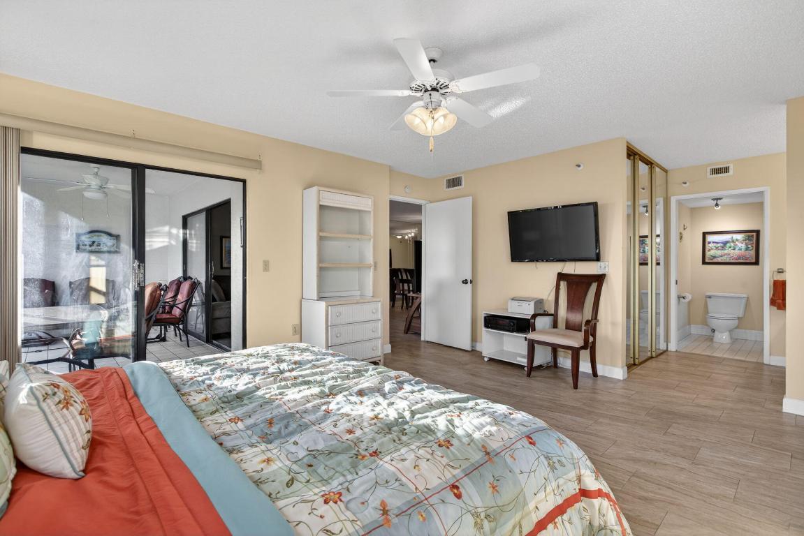 CYPRESS BEND CONDOMINIUM VII - Residential